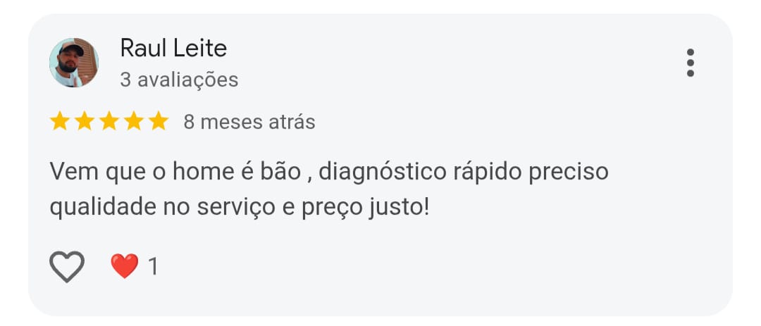 Reparo Além Auto Center - Equipamento de diagnóstico em uso